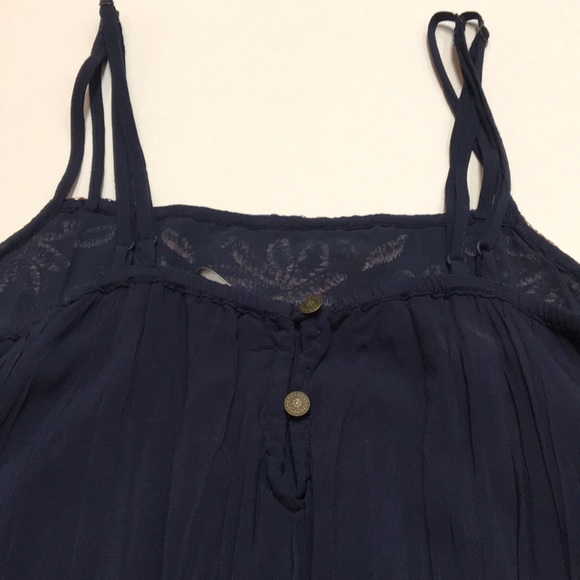 American Eagle Dress - Picture 6 of 8